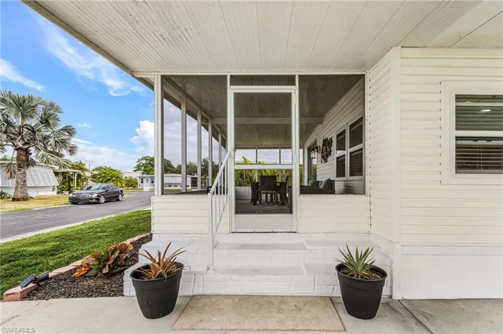 64 Sturbridge Ln, Fort Myers, Florida 33908