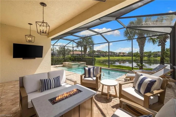 4719 Abaca Cir, Naples, Florida 34119