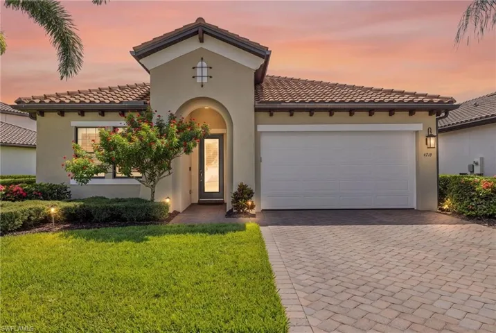 4719 Abaca Cir, Naples, Florida 34119