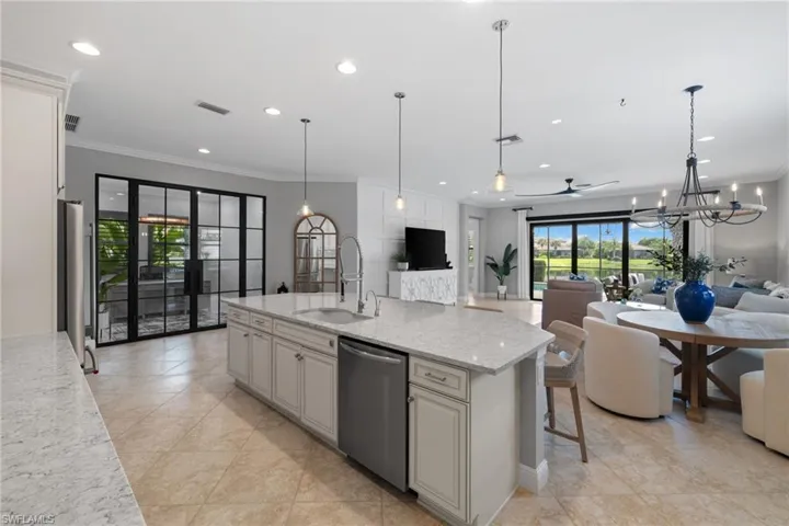 4719 Abaca Cir, Naples, Florida 34119