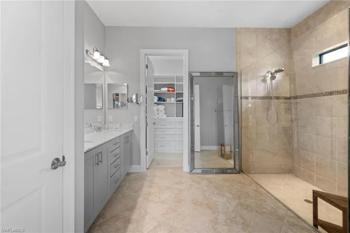 4719 Abaca Cir, Naples, Florida 34119
