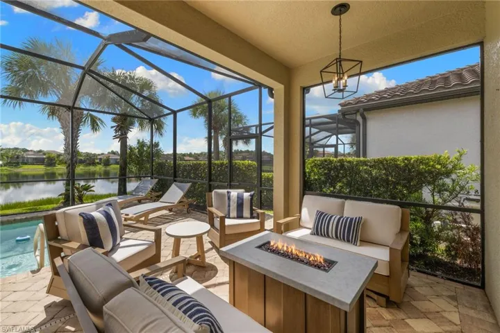 4719 Abaca Cir, Naples, Florida 34119