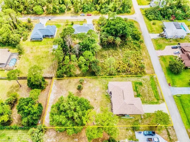 104  Edward  AVE, Lehigh Acres, FL 33936