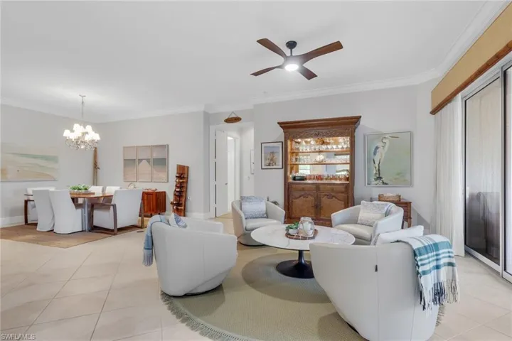 9097 Cherry Oaks Trl 202, Naples, Florida 34114