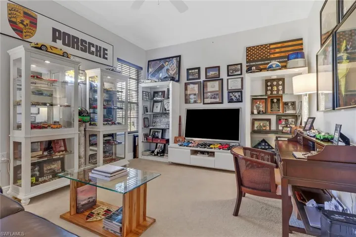 9097 Cherry Oaks Trl 202, Naples, Florida 34114