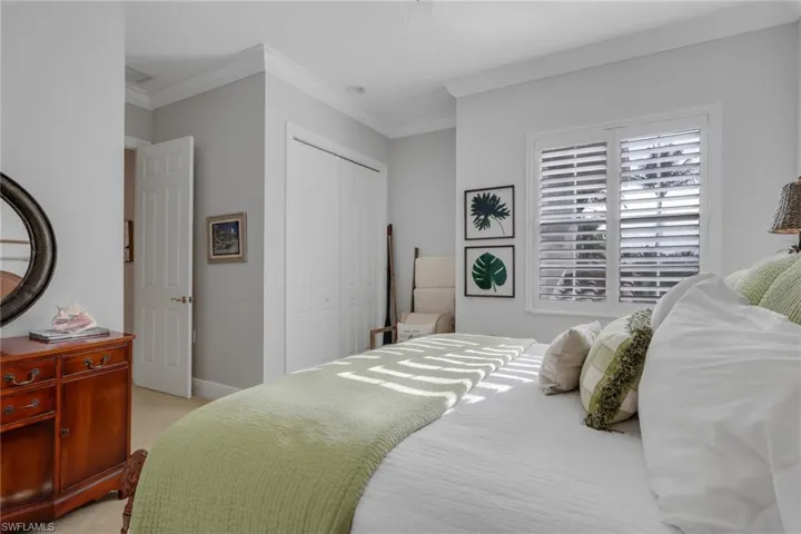 9097 Cherry Oaks Trl 202, Naples, Florida 34114
