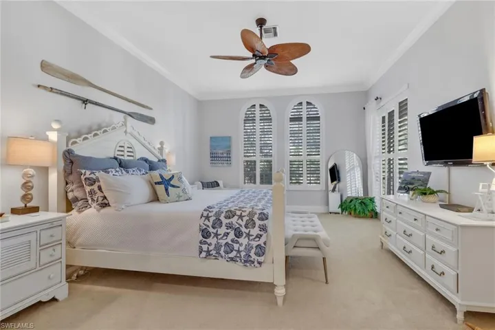 9097 Cherry Oaks Trl 202, Naples, Florida 34114