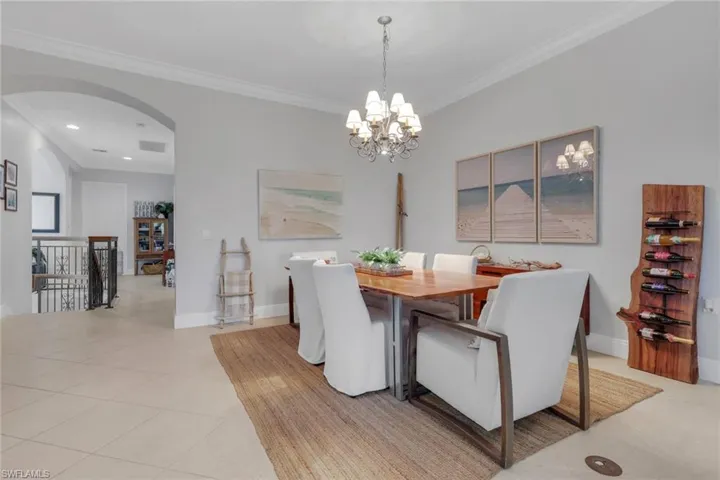 9097 Cherry Oaks Trl 202, Naples, Florida 34114