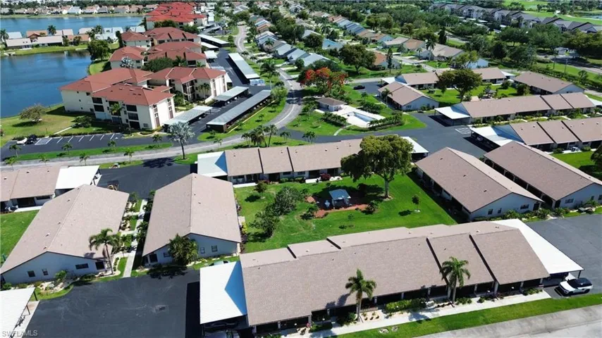 11901  Caraway  LN, Fort Myers, FL 33908