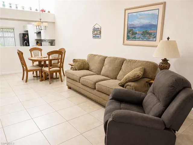 11901  Caraway  LN, Fort Myers, FL 33908