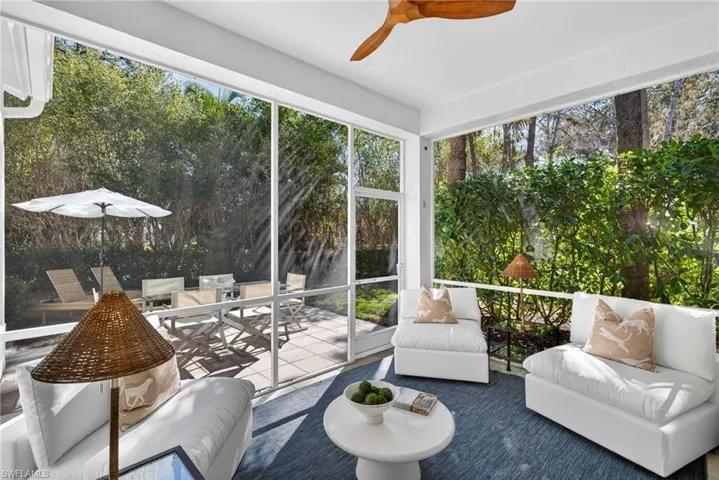 114  Amblewood  LN, Naples, FL 34105