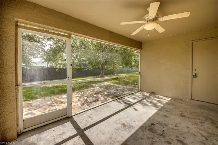 1823 Nw 19th Ave, Cape Coral, Florida 33993