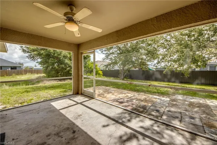 1823 Nw 19th Ave, Cape Coral, Florida 33993