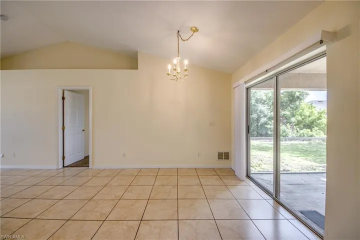 1823 Nw 19th Ave, Cape Coral, Florida 33993