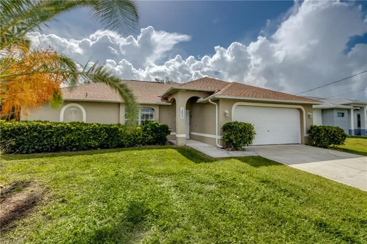 1823 Nw 19th Ave, Cape Coral, Florida 33993