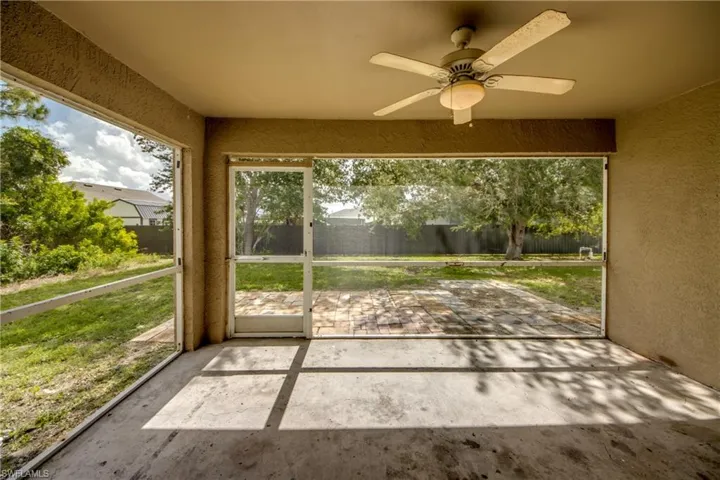 1823 Nw 19th Ave, Cape Coral, Florida 33993