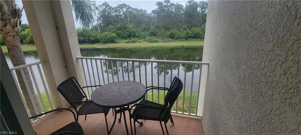 3961 Pomodoro Cir 204, Cape Coral, Florida 33909
