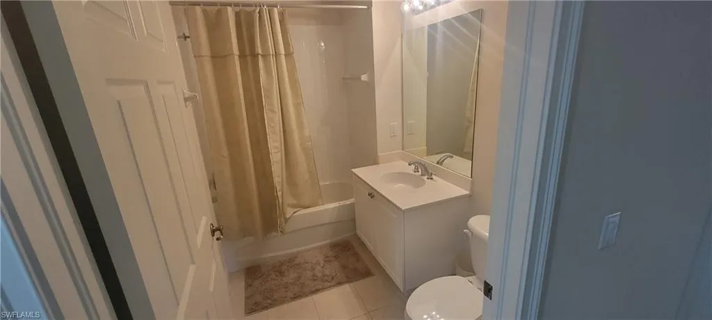 3961 Pomodoro Cir 204, Cape Coral, Florida 33909