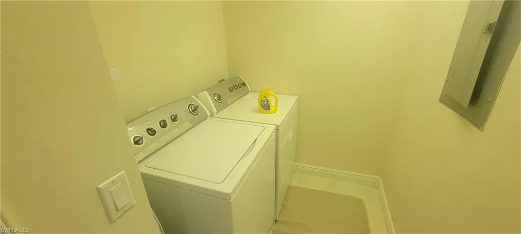 3961 Pomodoro Cir 204, Cape Coral, Florida 33909