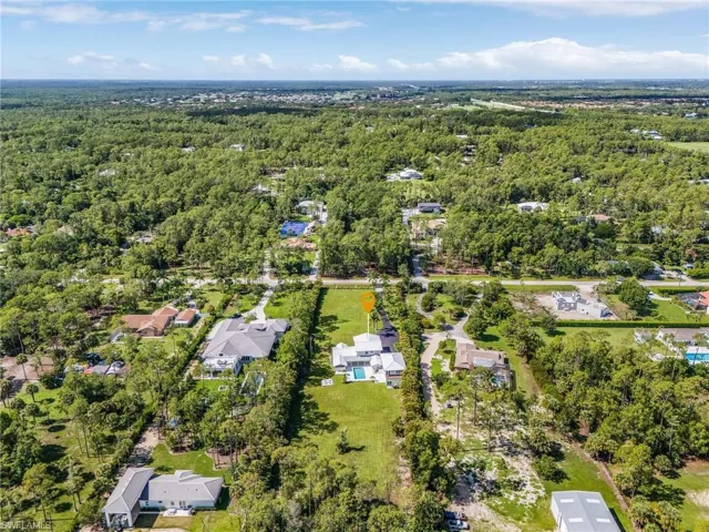 Aerial view of property and surrounding area