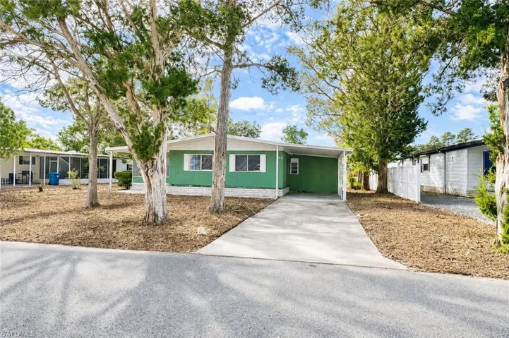 9330 Salisbury Dr, Brooksville, Florida 34613