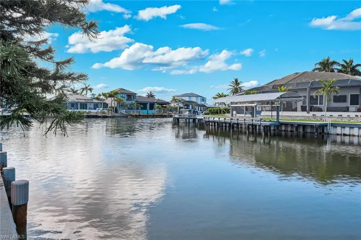 260  Marquesas  CT, Marco Island, FL 34145