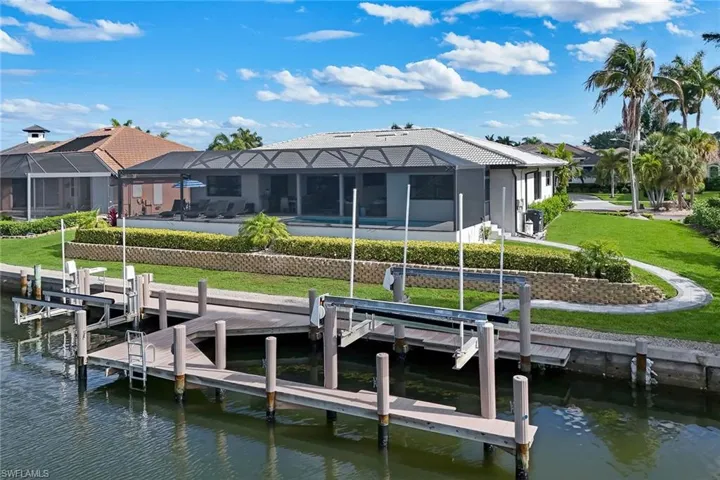 260  Marquesas  CT, Marco Island, FL 34145