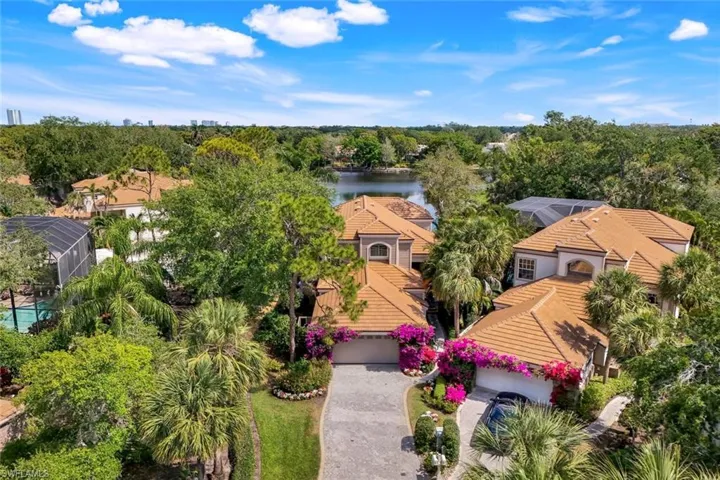 Welcome home to 3470 Thornbury Lane!