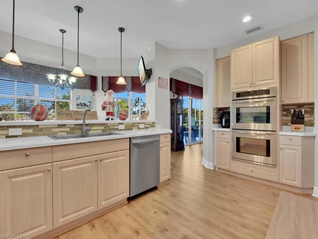 Gourmet Kitchen Features