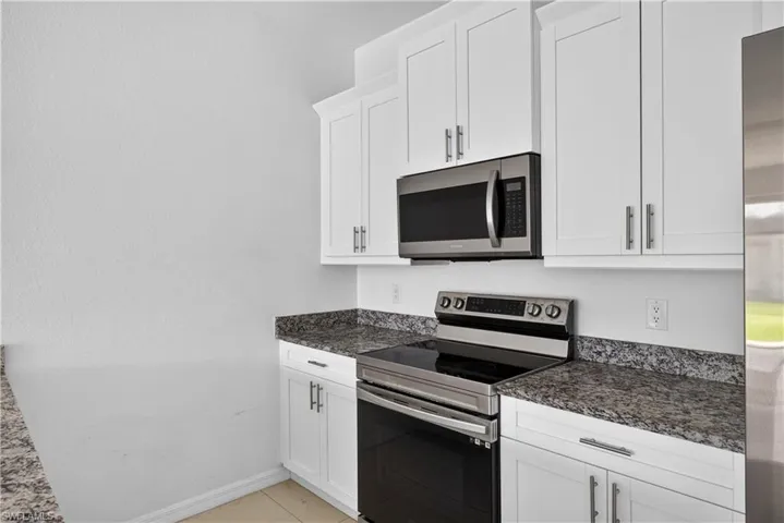 4715 25th St Sw, Lehigh Acres, Florida 33973