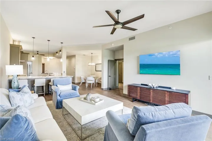 7655 Pebble Creek Cir 404, Naples, Florida 34108