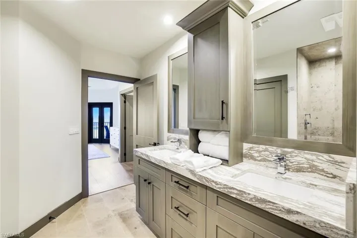 7655 Pebble Creek Cir 404, Naples, Florida 34108