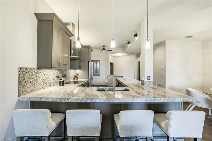 7655 Pebble Creek Cir 404, Naples, Florida 34108