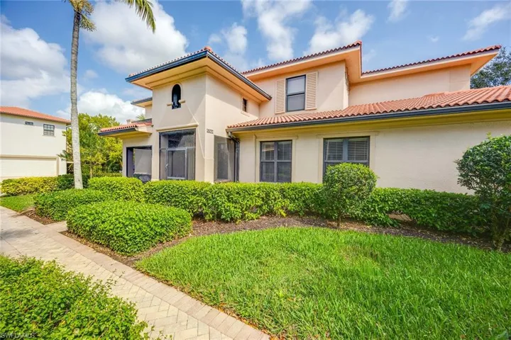 1379  Artesia E DR, Naples, FL 34113