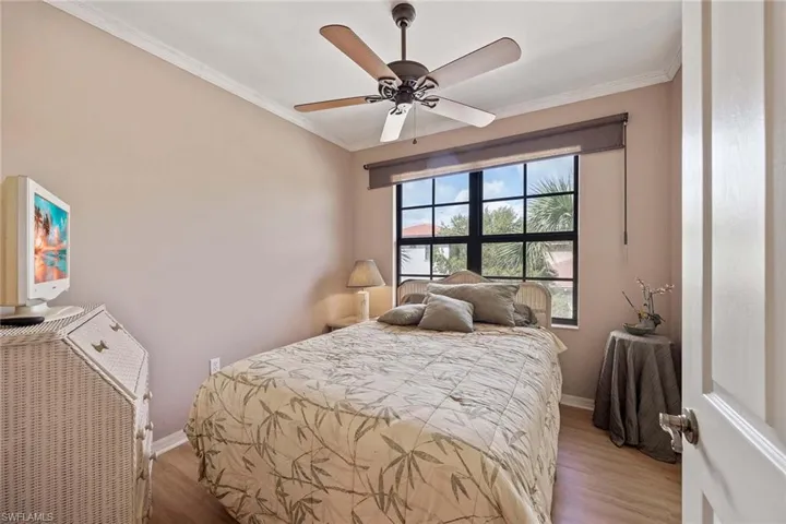 1379  Artesia E DR, Naples, FL 34113