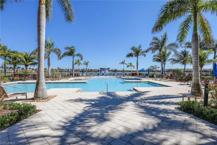 1379  Artesia E DR, Naples, FL 34113