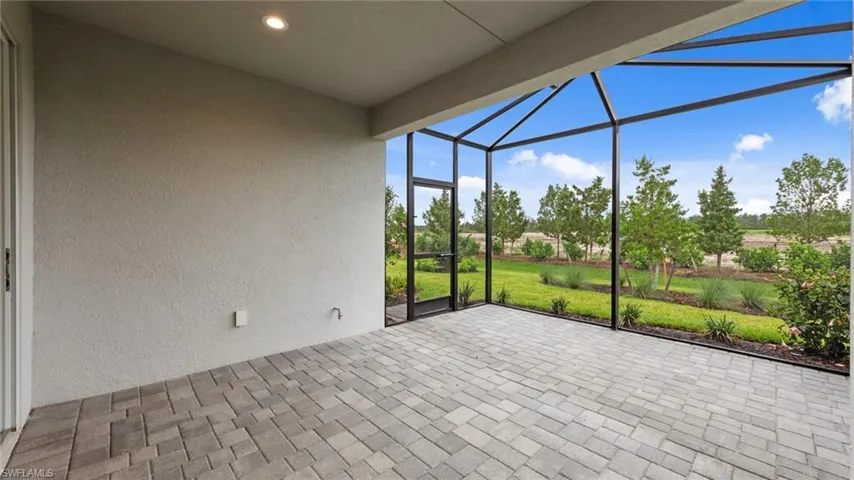 4640  Sky Sail  DR, Naples, FL 34120