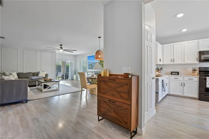 3407 Cancun Ct, Cape Coral, Florida 33909