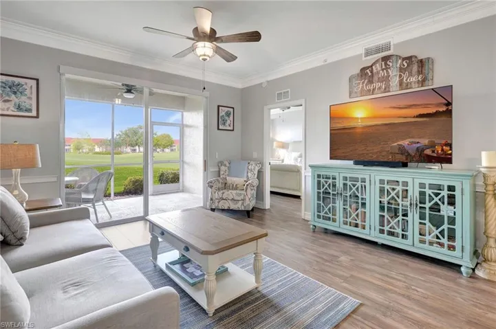 2700  Cypress Trace  CIR, Naples, FL 34119