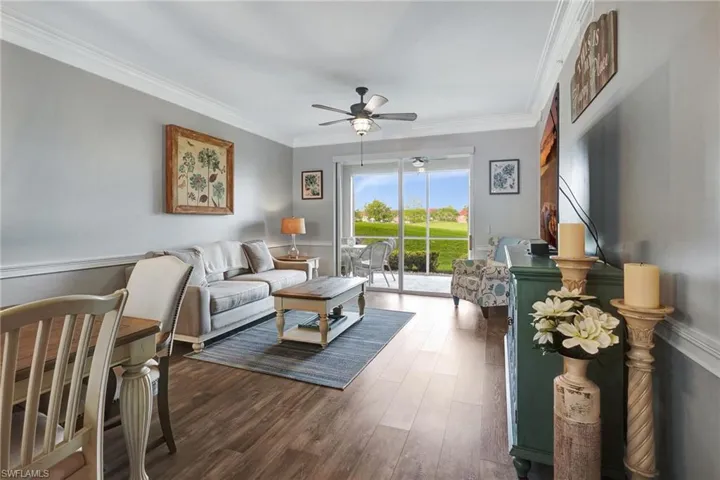 2700  Cypress Trace  CIR, Naples, FL 34119