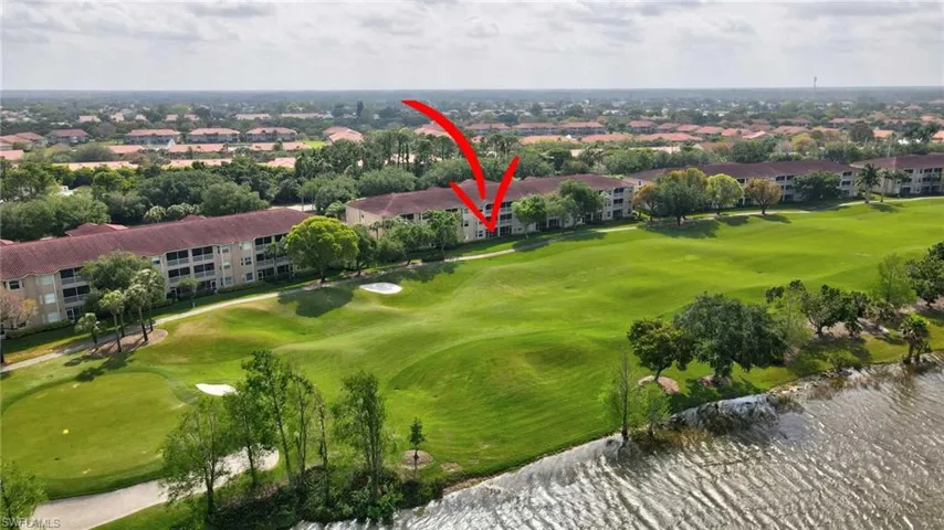 2700  Cypress Trace  CIR, Naples, FL 34119