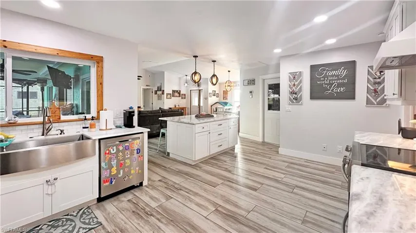 17494  Meadow Lake  CIR, Fort Myers, FL 33967