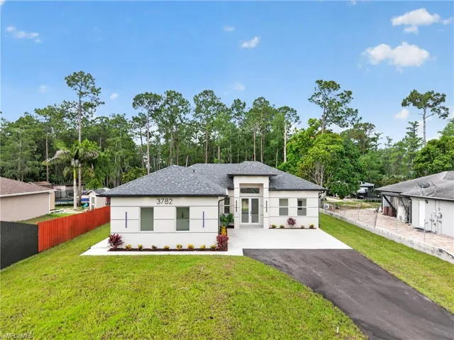 3782  47th NE AVE, Naples, FL 34120