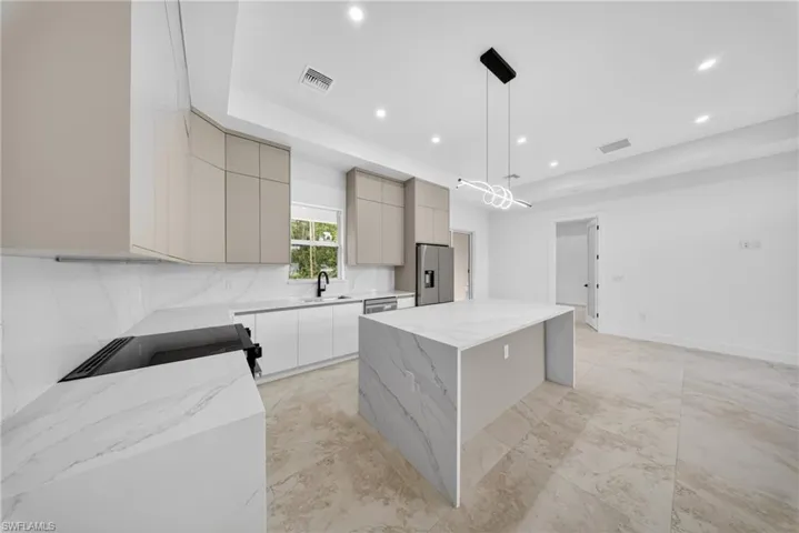 3782  47th NE AVE, Naples, FL 34120