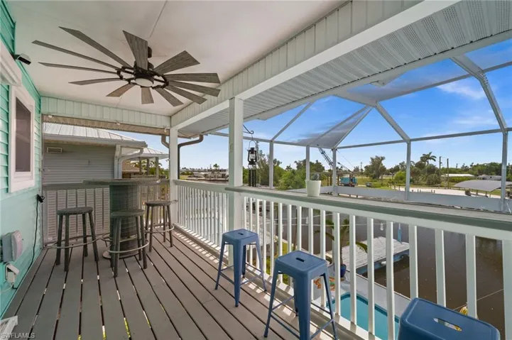Screened Lanai Off Kitchen Upper Level