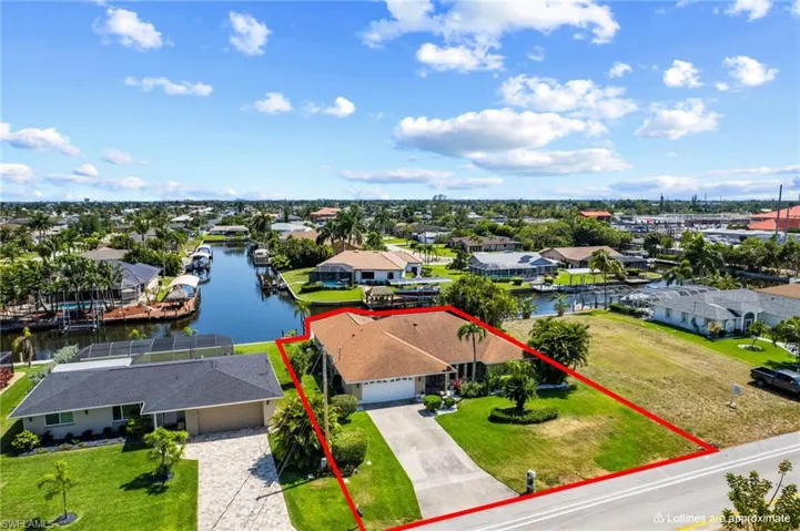 1906 Everest Pkwy, Cape Coral, Florida 33904