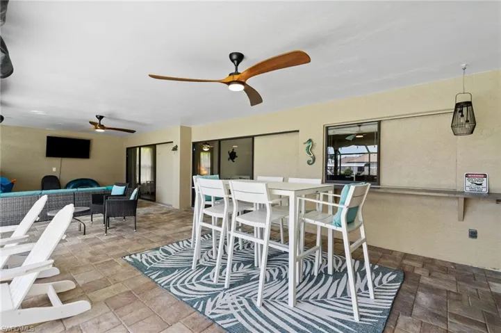 1906 Everest Pkwy, Cape Coral, Florida 33904
