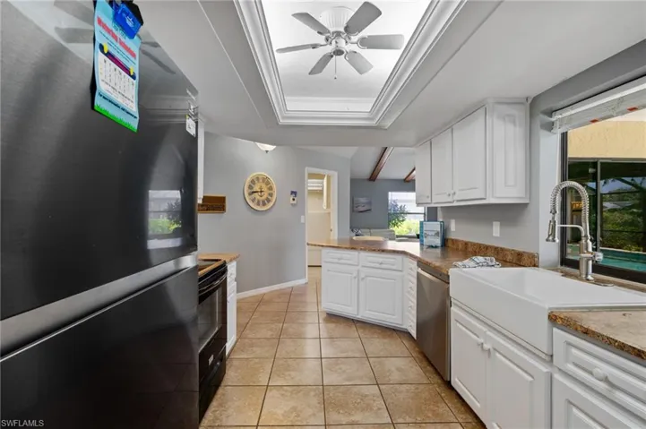 1906  Everest  PKWY, Cape Coral, FL 33904
