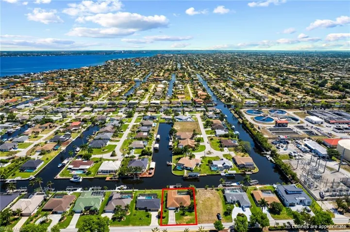 1906  Everest  PKWY, Cape Coral, FL 33904
