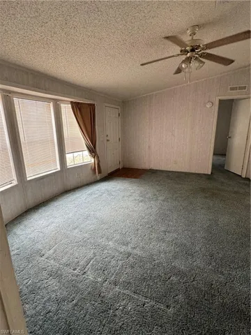 143  Oak  DR, Clewiston, FL 33440